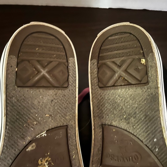 Converse tennis shoes size, kids 4.5 - Picture 2 of 3